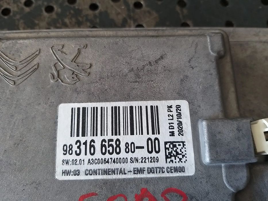 Display navigatie peugeot 5008 2 983166588000 a3c0064740000