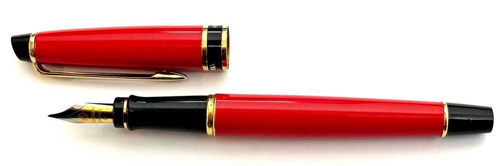 Stilou Waterman Expert Ferrari rosu și placare cu aur