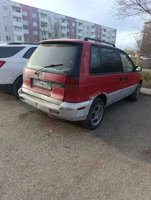 Продам или обменяю Митсубиси спэйс рунер