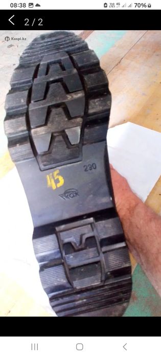 Продается спецобувь(сапоги)