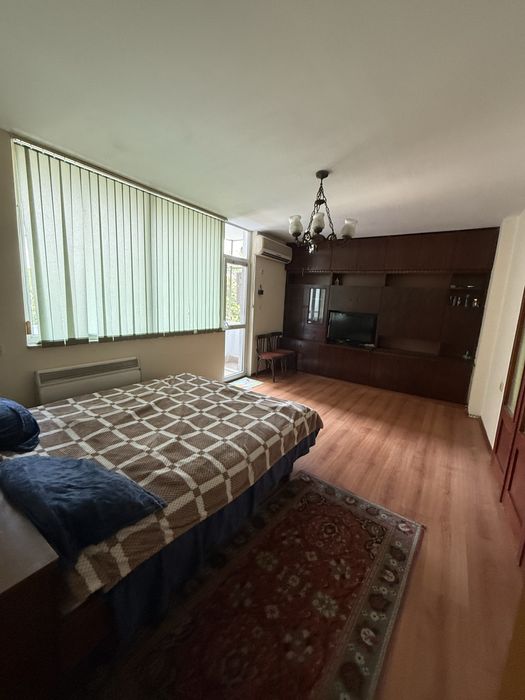 Тристаен апартамент