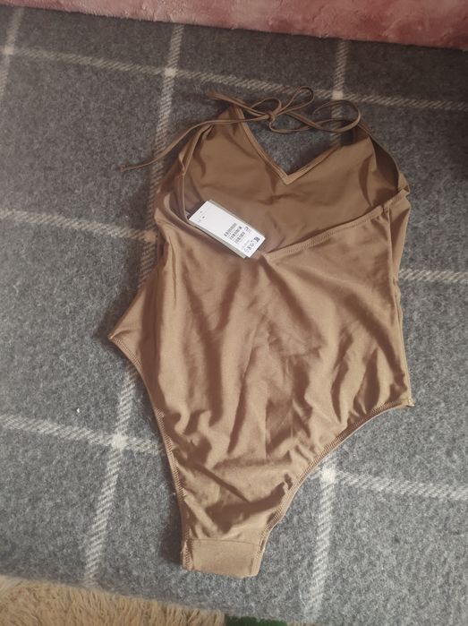 Цял бански от H&M