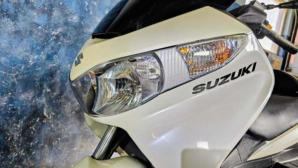 suzuki burgman 125cc 2015  -12500km