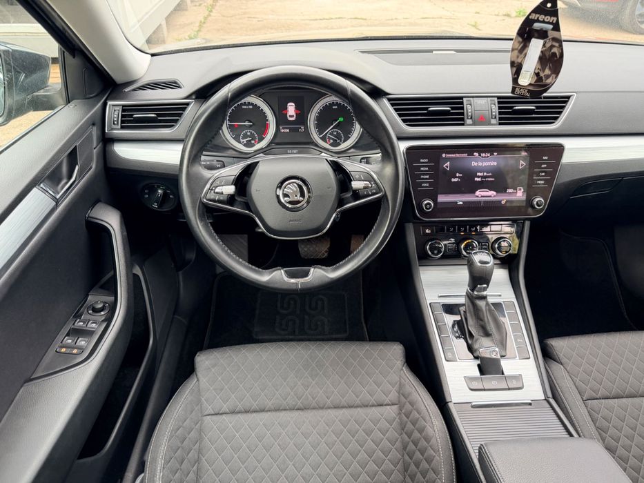 SKODA Superb 2021 — imagine 5