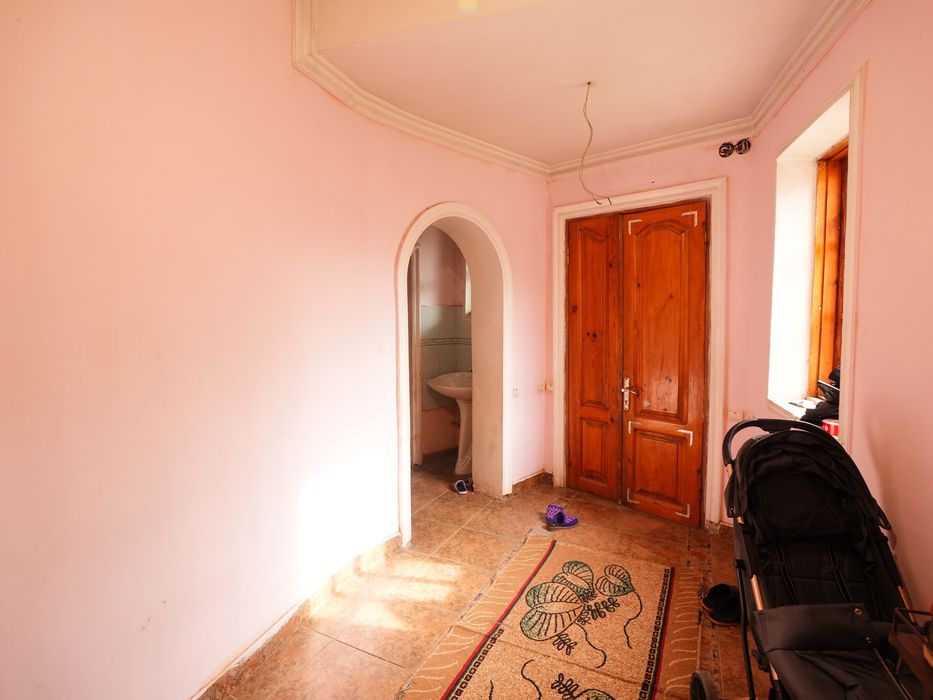 Продается дом!Срочно в хорошом районе