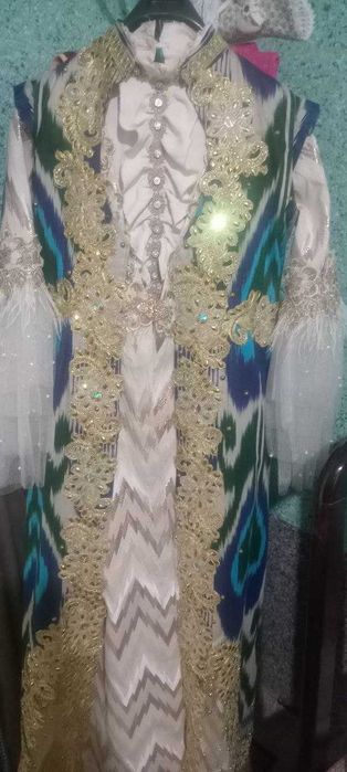 Kelinlar uchun kiyim adraslar