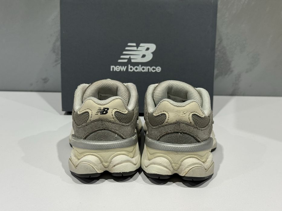 New balance 9060