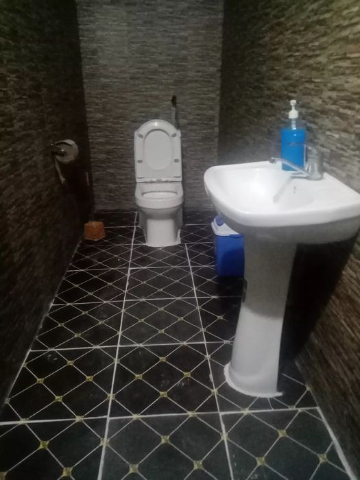 Ховли сотилади шахардан бобур махалла