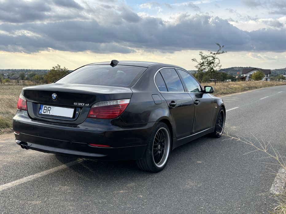 BMW 5 Series 2009 — imagine 5