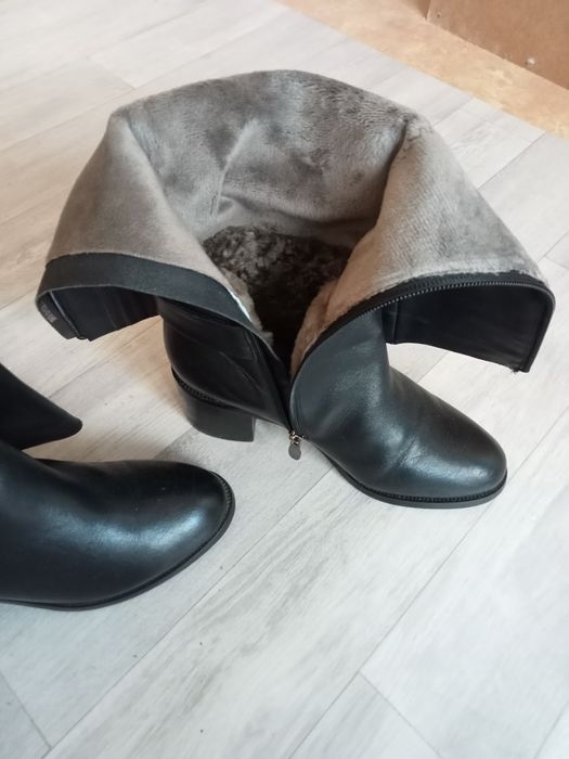 Продам сапоги женские