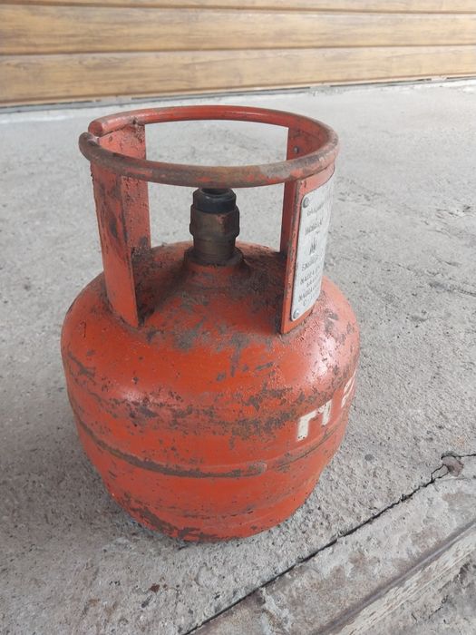 Продам газовый баллон 5л