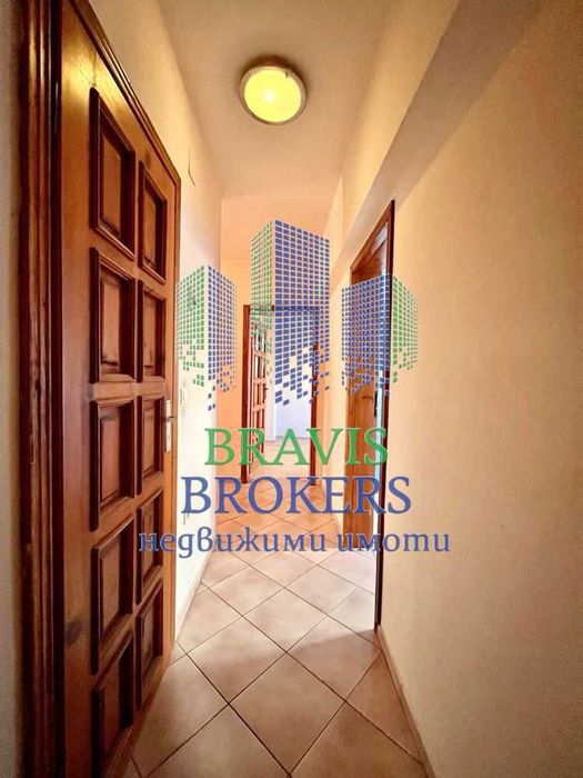 Продава се Четиристаен апартамент в Варна, Център - 123 кв.м за 1748 €/кв.м - Снимка #8