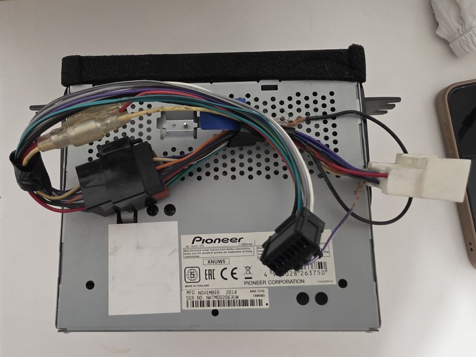 Магнитола Pioneer AVH-170