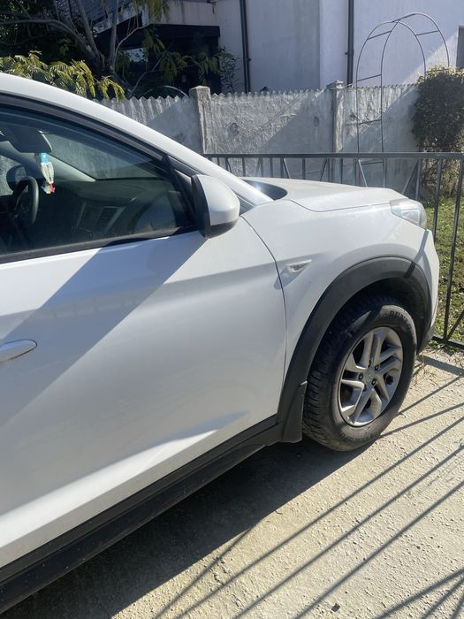 HYUNDAI Tucson 2018 — imagine 2