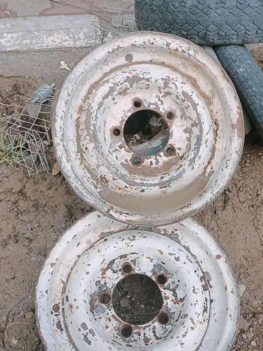 Диски от Волги .