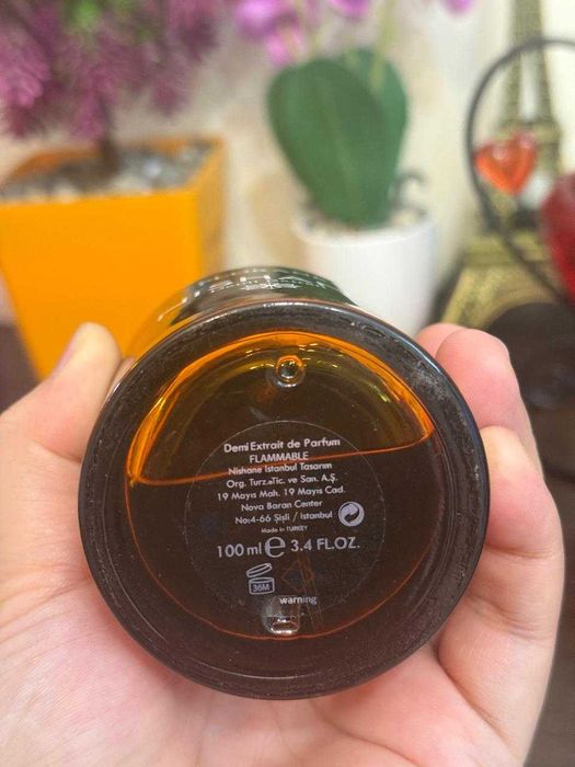 продам парфюм Nishane Florane Muskane