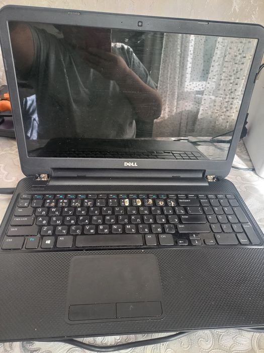 Продается ноутбук "DEEL"