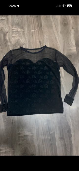 Top elegant cu plasă dantelă