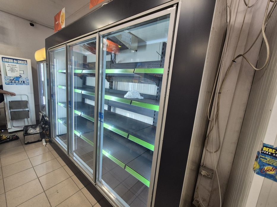 Vitrina frigorifica profesionala