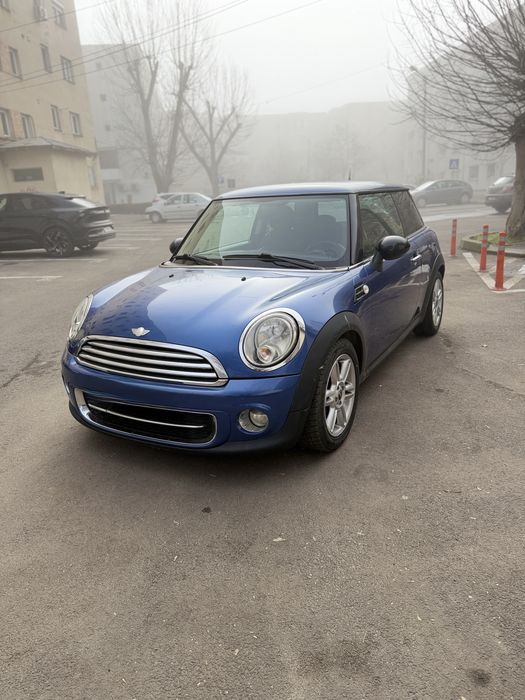 Mini cooper 2012 AUTOMATIC