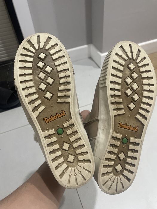 Отдам женские ботинки