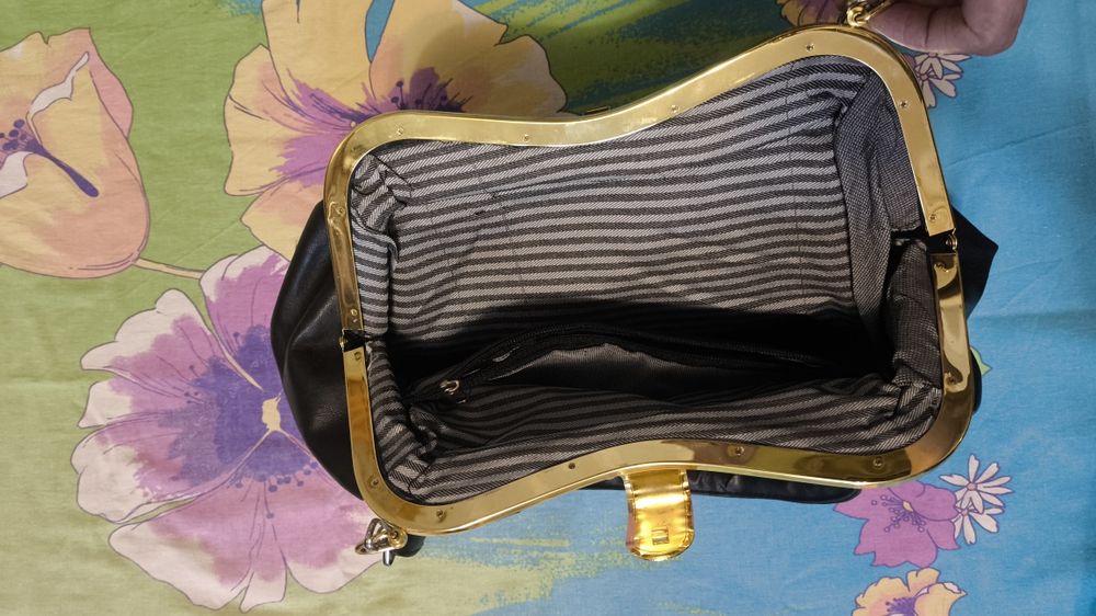 Продам сумки новые