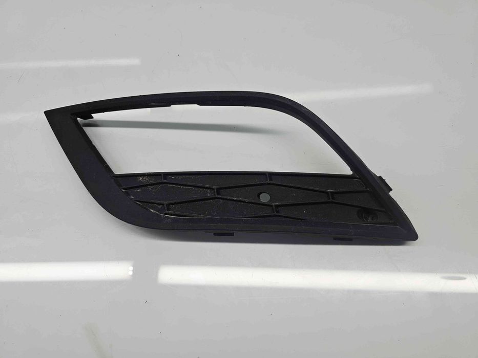 Grila proiector stanga Seat Toledo 4 (KG3) [Fabr 2012-2018]