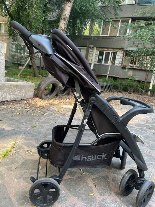 Бебешка Количка…