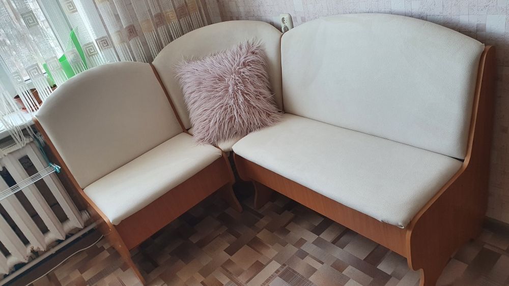 Кухонный угловой диван б/у