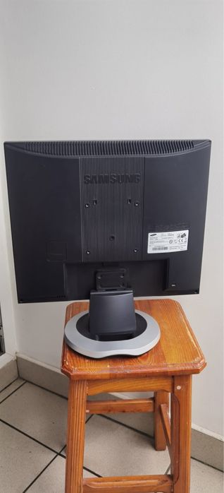 Monitor SamsungSync Master 913 N. Diagonala 48 cm.