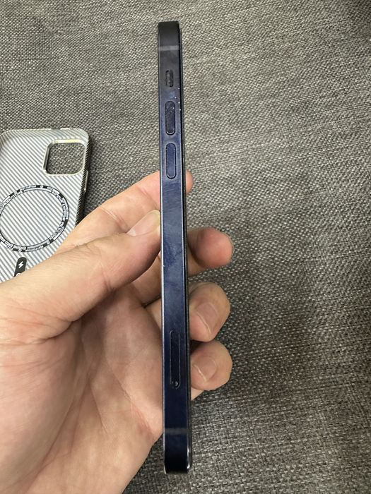 12 Айфон 128ГБ срочно продается