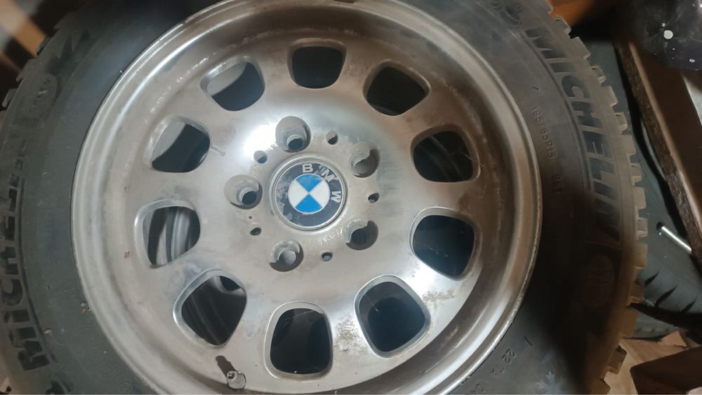 Продам колесо шины