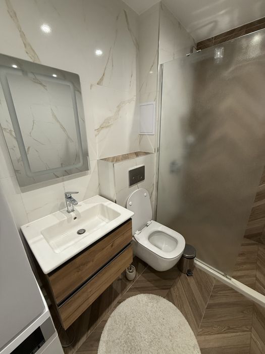 Продава се Тристаен апартамент в Пловдив, Беломорски - 100 кв.м за 2400 €/кв.м - Снимка #8