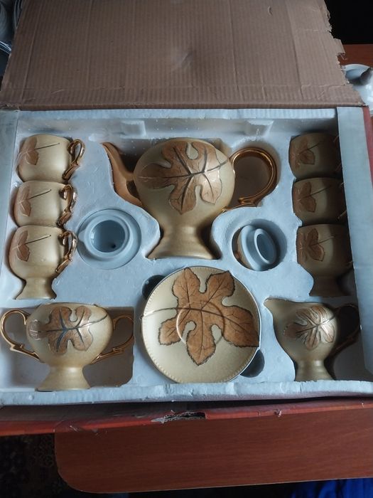 Чайный сервиз продам.