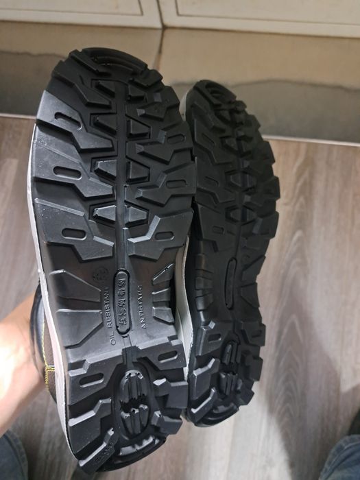 Зимний ботинка с мехами