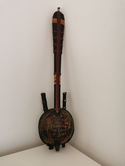 Instrument muzical din Africa, Kora, hand made