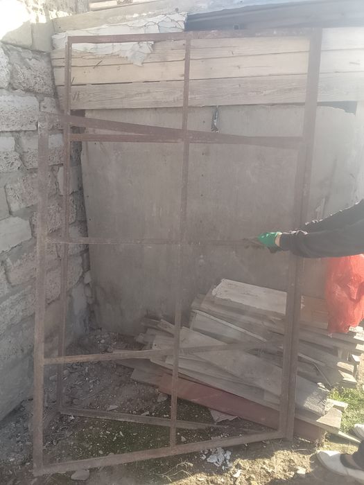 Темір кассяктар сатылады.