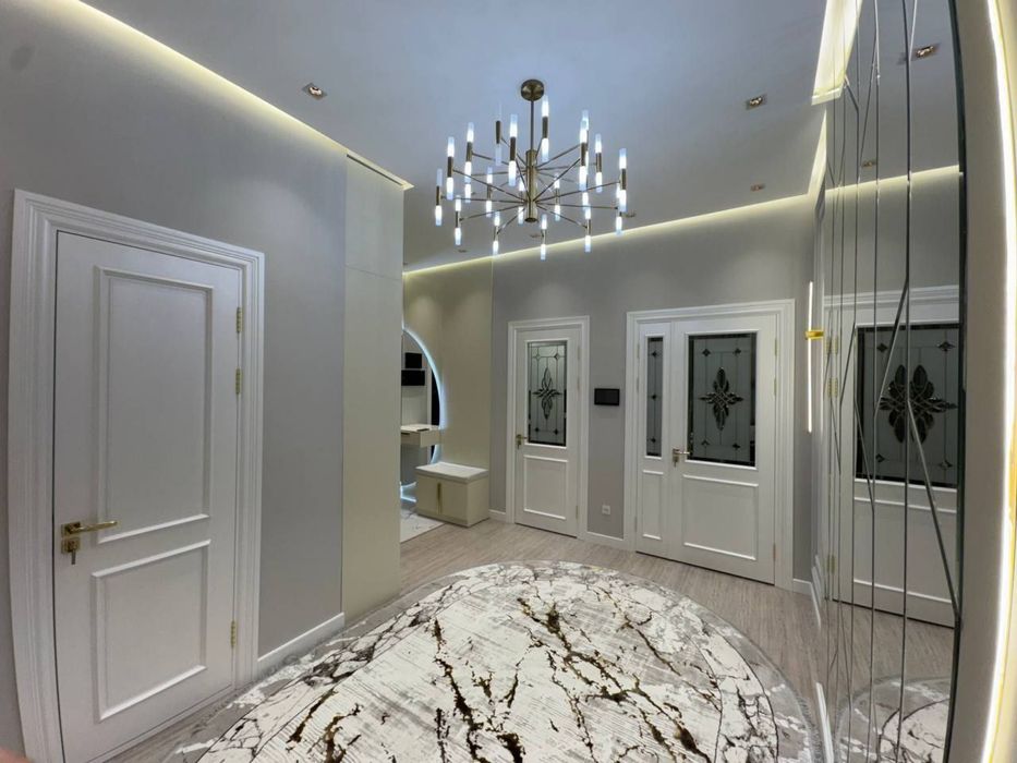 Srochno navostroyka chilonzor metro oldida kvartera sotiladi