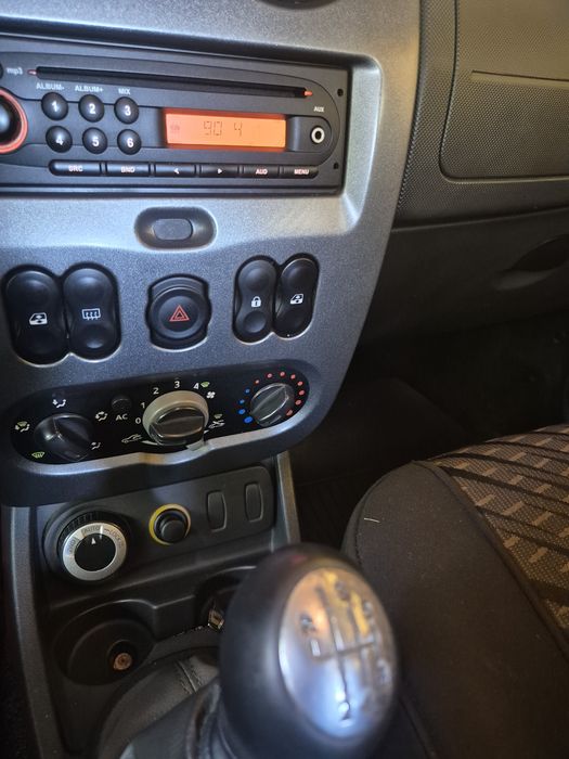 Duster 4x4  2011 GPL