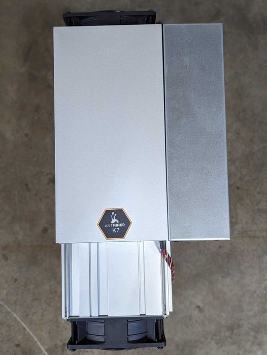 Antminer K7 63.5Th 3080W CKB Nervos