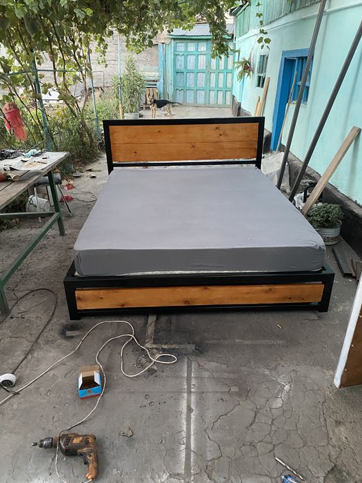 кровать лофт стиль