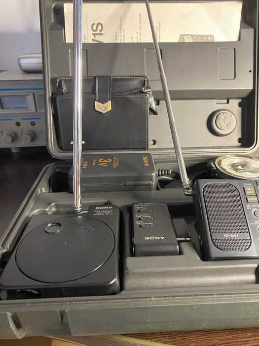 Set Sony ICF SW1S Receptor Multibanda cu accesorii.Made in Japan