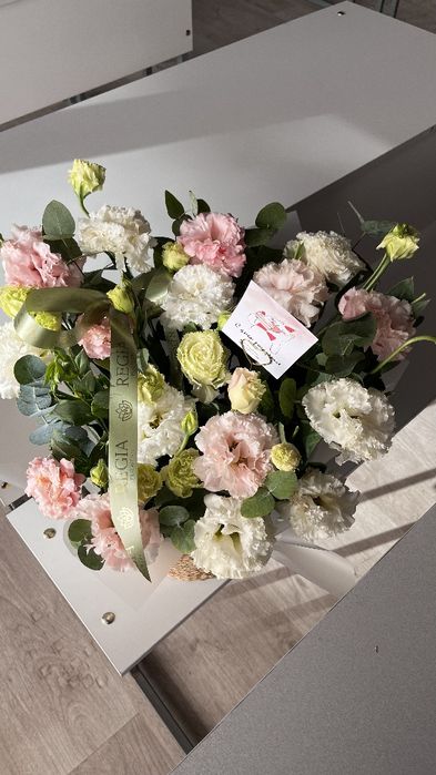 Цветы кез келген себеп