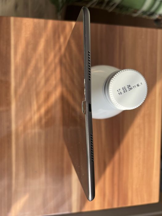 iPad Air 3 (256GB, LTE)