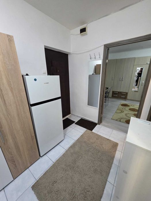 Proprietar, inchiriez garsoniera Aleea Lacramioarei - Vitan / Dristor