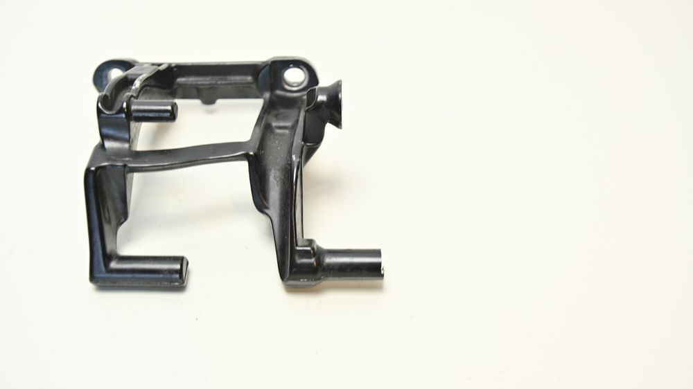 Suport Prindere Radiator Ulei Ducati Diavel 1200 2010 - 2017