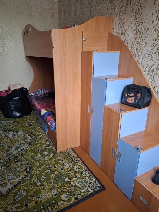 Продам Детский гарнитур