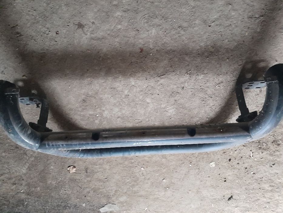 Фаркоп и кенгурятник