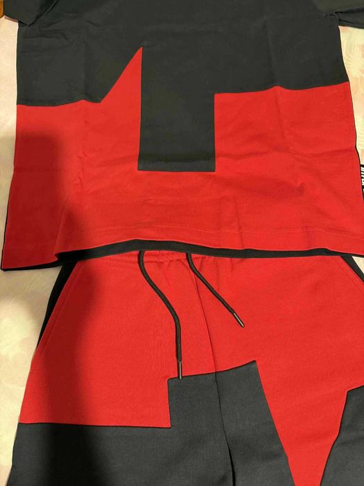 HYPER EDITION scarlet shorts & t-shirt