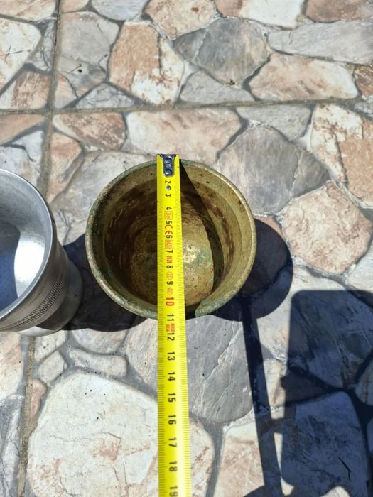 Две бронзови стари хаванчета